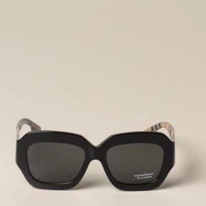 Authentic Burberry sunglasses